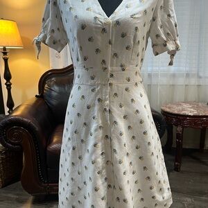 GAP Ivory Floral Midi Dress with Buttons